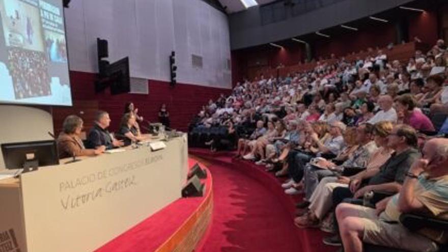 9.371 parte hartzaile izan ditu 'Kazetaritza, bertatik bertara' programaren 12. edizioak