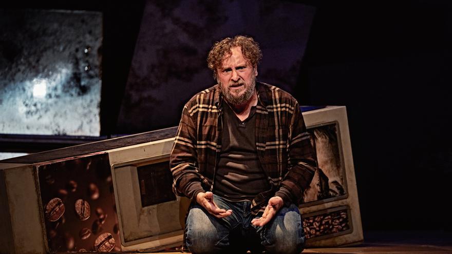 &quot;El sistema es una alimaña, nunca tiene bastante&quot;