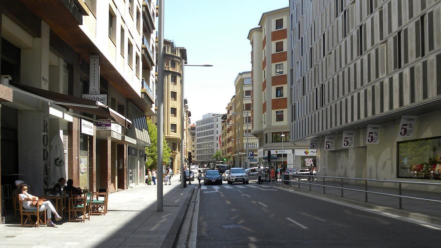 Rápida desaparición de una tienda de moda en el centro de Pamplona