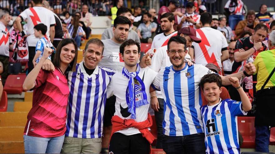 El bonito detalle de la afición de la Real que deja huella en Vallecas