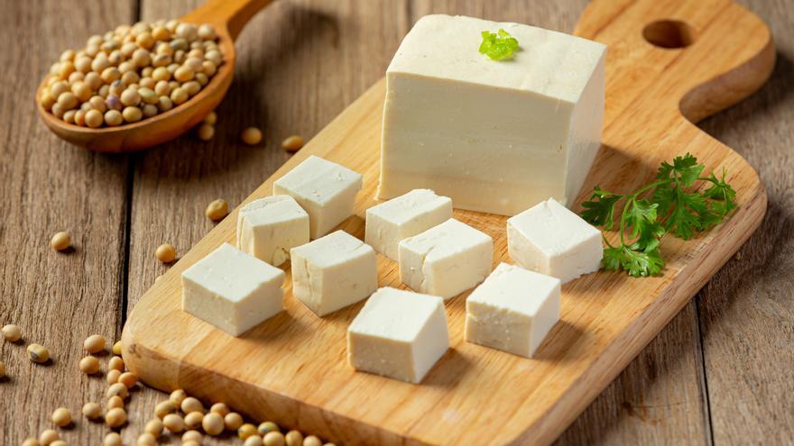 Consumo alerta a alérgicos sobre sésamo no declarado en un tofú seco procedente de China