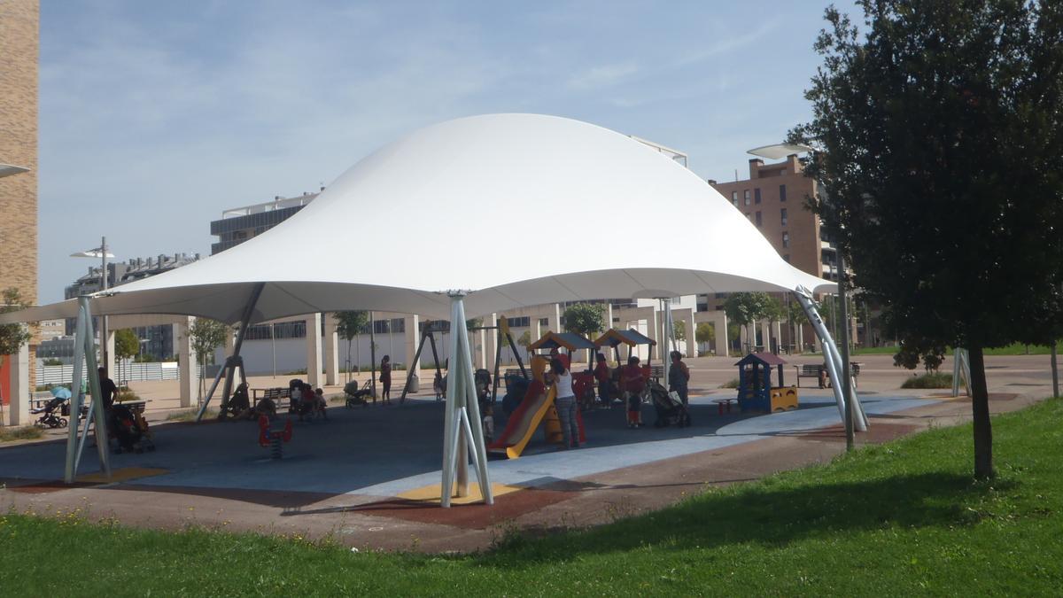 Parque infantil cubierto en Salburua