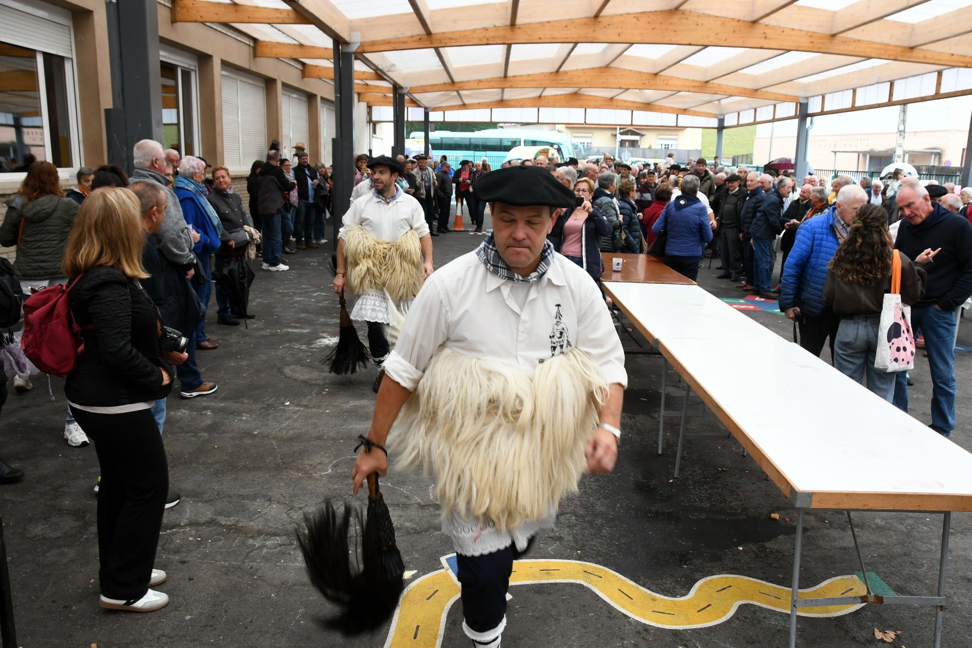Doneztebe acoge la fiesta de Euskal Arzainak Ameriketan