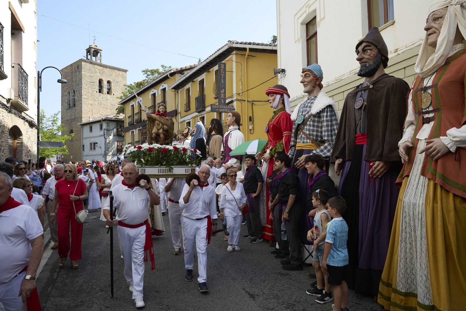 Fotos del  Día Grande de las fiestas de Aoiz