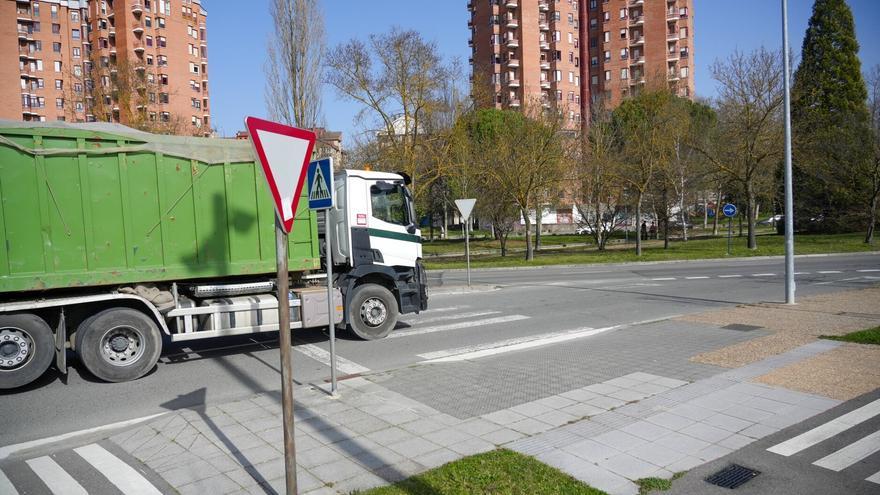 Vitoria eliminará carriles de circulación en la carretera A-2124 con Iturritxu