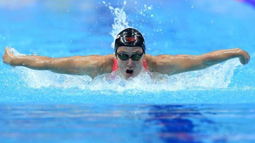 Mireia Belmonte, oro y récord el mundo en 400 estilos en Eindhoven