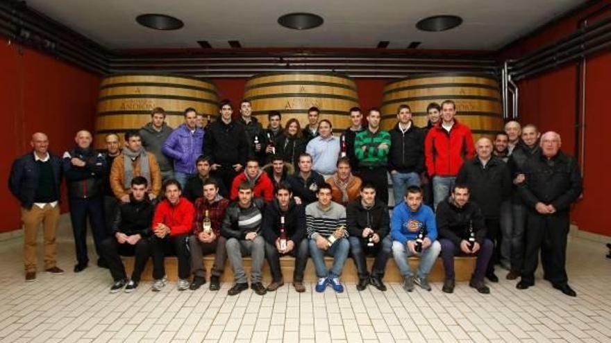 Los pelotaris de Asegarce, de &#039;cosecha&#039; en las Bodegas de Marco Real de Olite