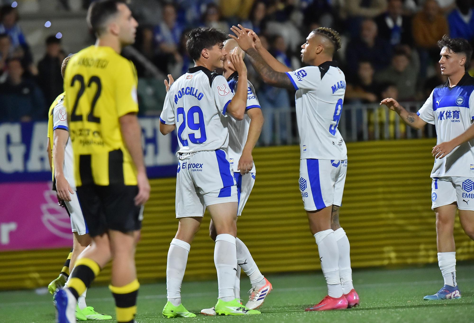 La goleada del Alavés al Getxo, en imágenes