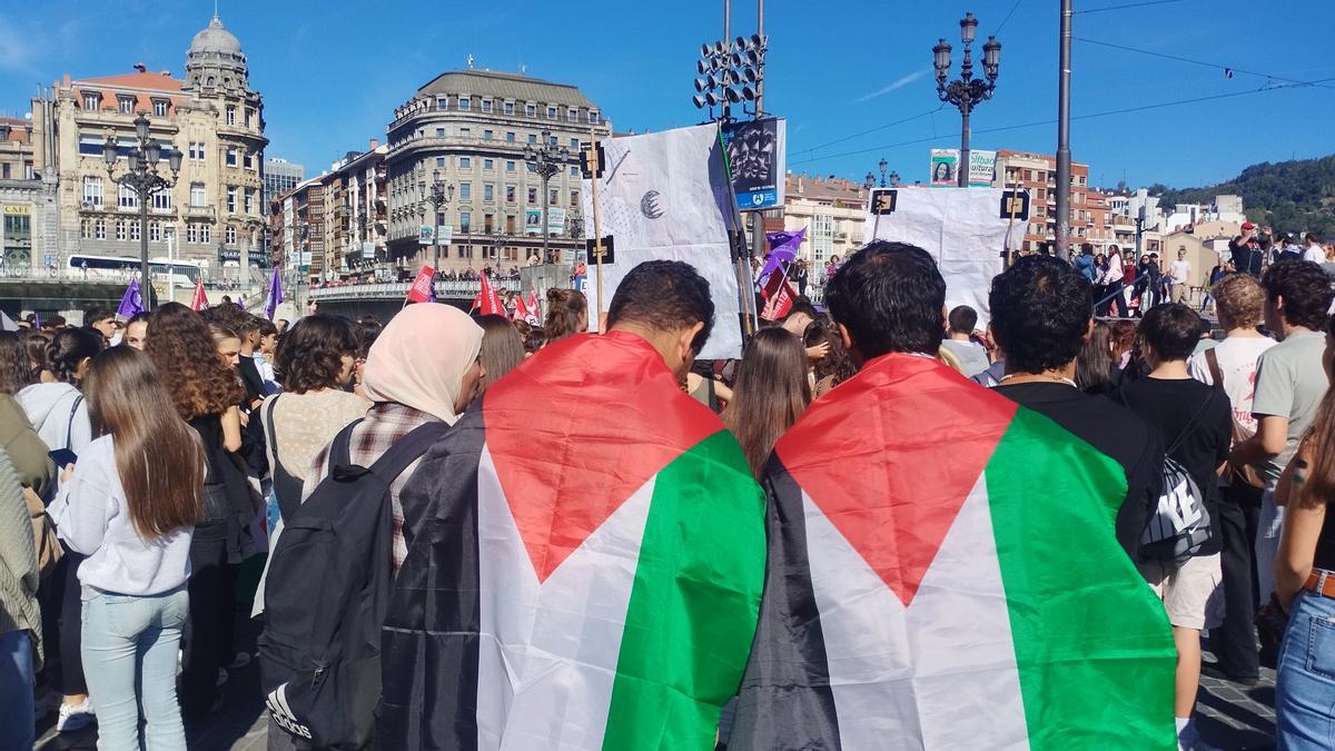 Movilización de estudiantes en Bilbao en apoyo al pueblo palesti