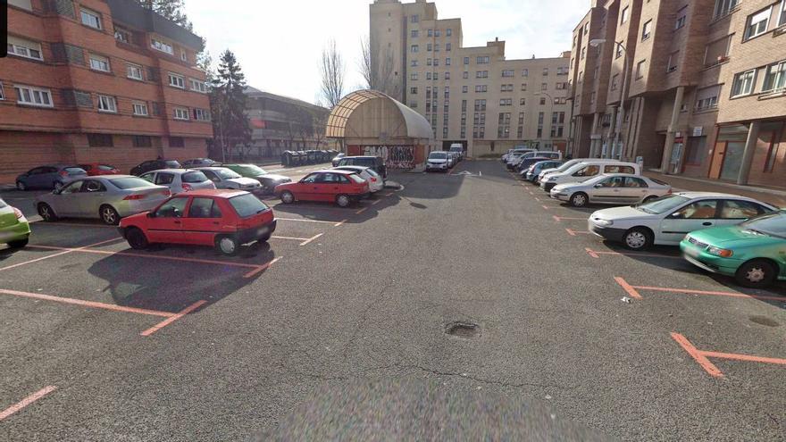 Cambios en el entorno de un aparcamiento en Manuel Iribarren