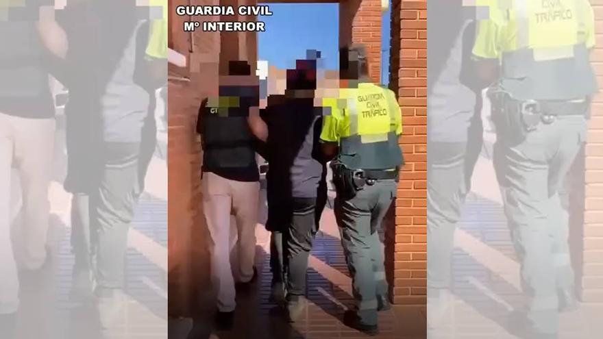 Finge haber sido atropellado y acaba detenido por agredir a su expareja en Navarra