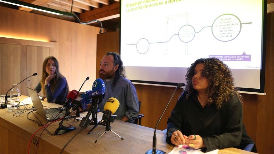 Las cifras del racismo en Navarra: registrados 241 casos de discriminación en 2025, el 87% de entidades públicas
