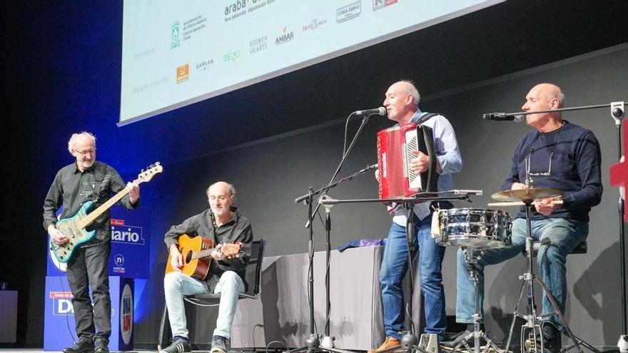 ‘Iñaki’, la canción que une a Dupla y Joselu Anayak