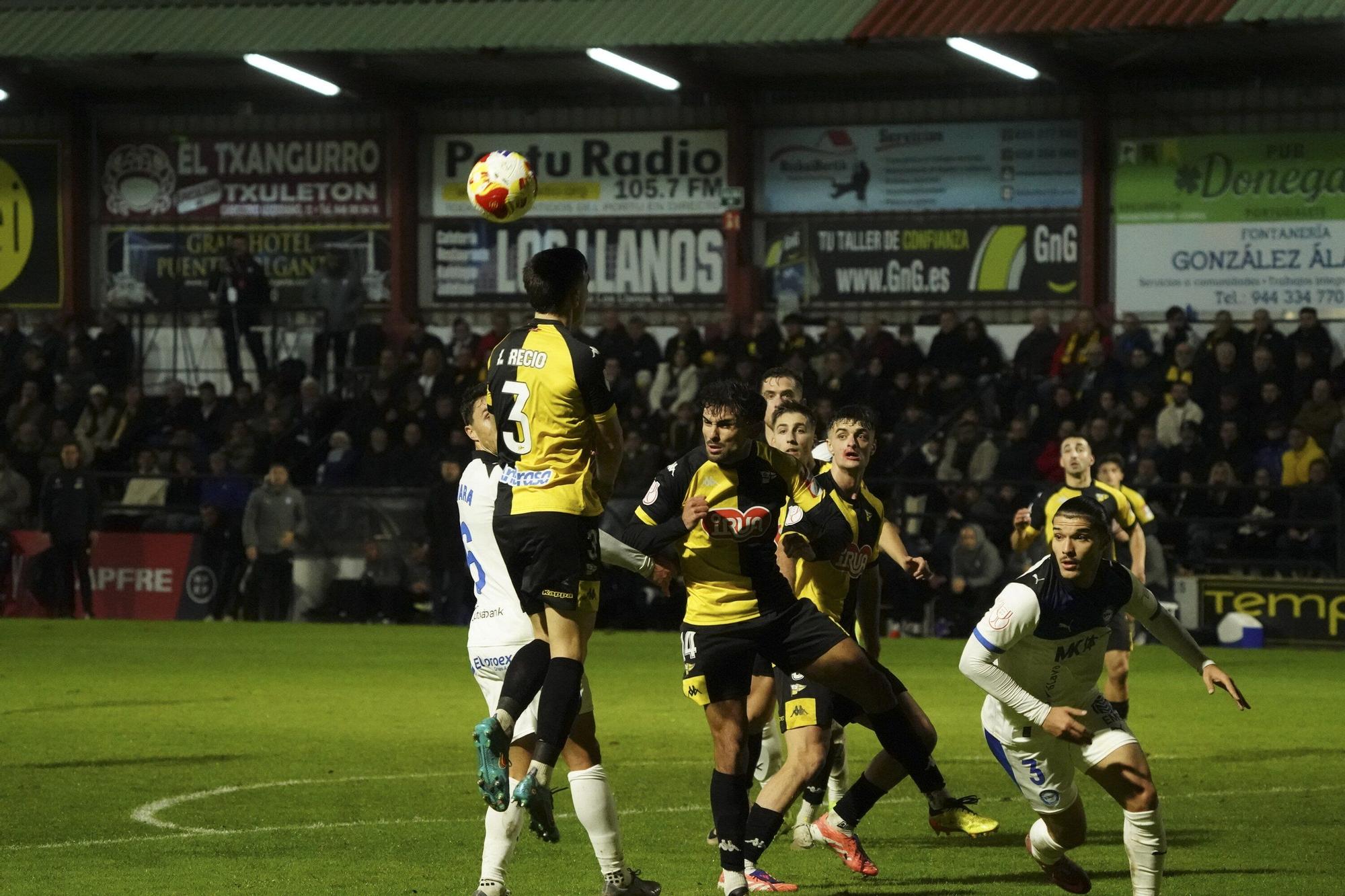 El Portugalete-Alavés, en imágenes