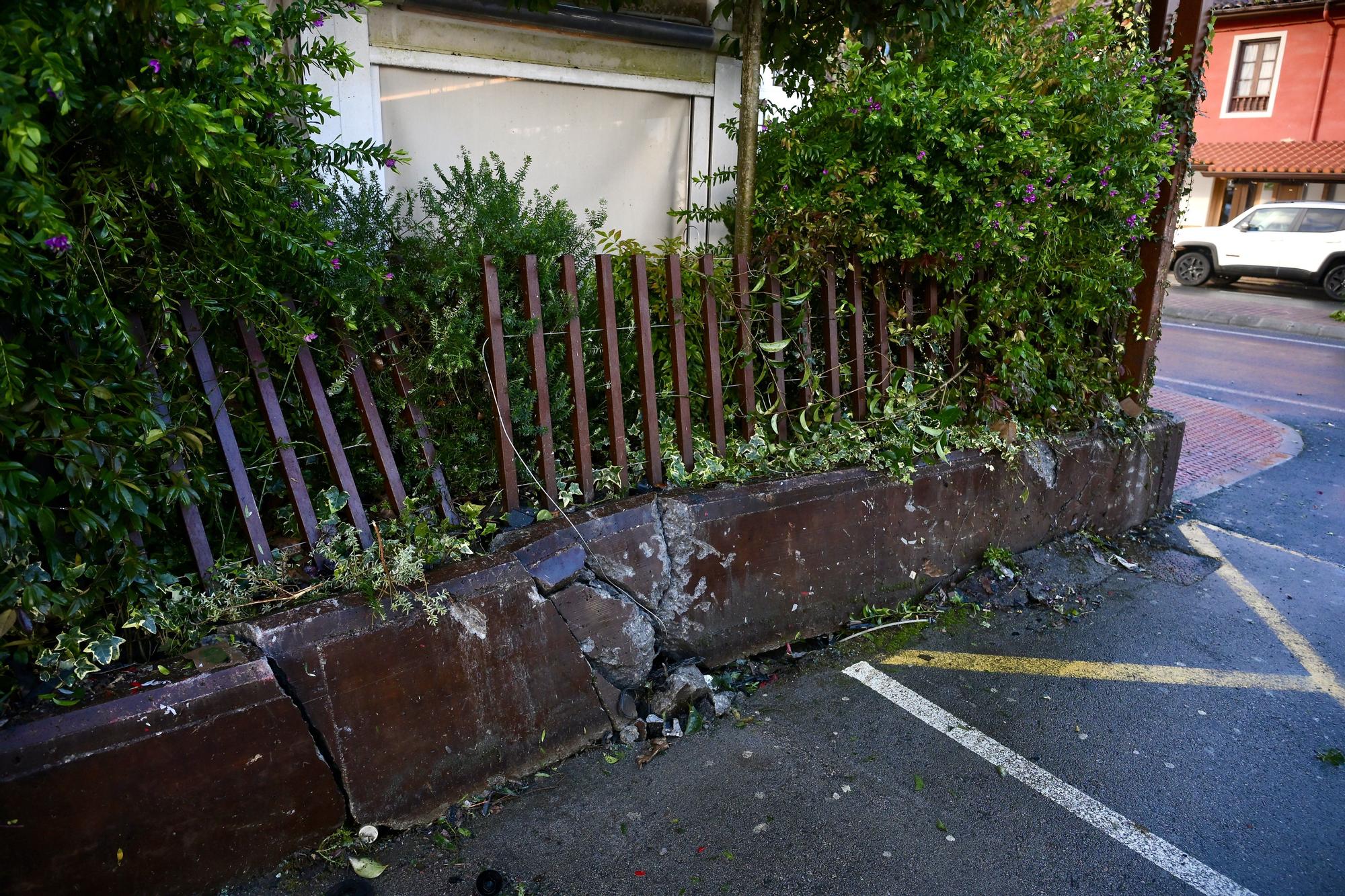 En imágenes: Fallecen tres jóvenes en un accidente de tráfico en Cabezón de la Sal