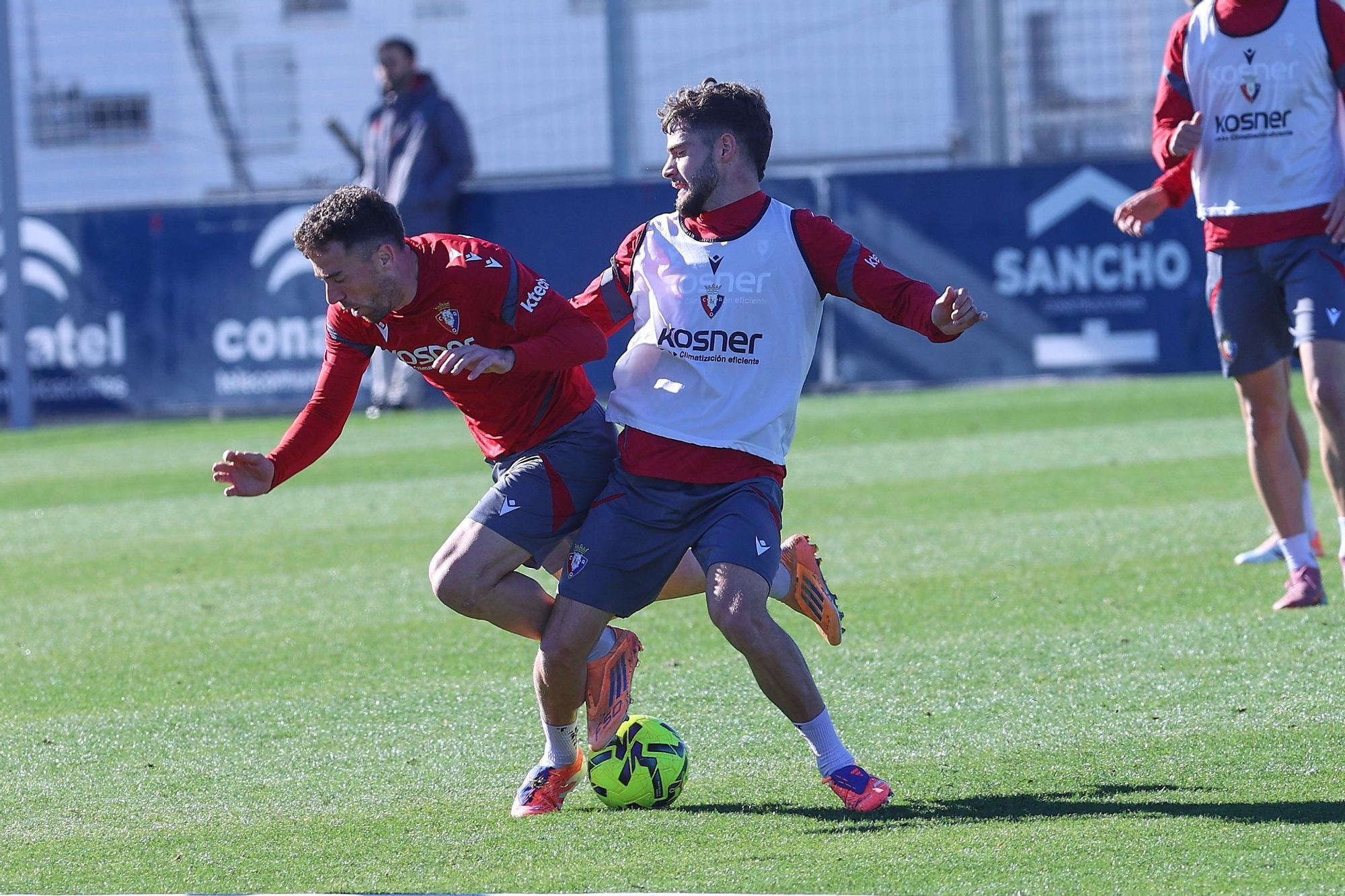 Fotos del entrenamiento de Osasuna (martes 18 de noviembre)