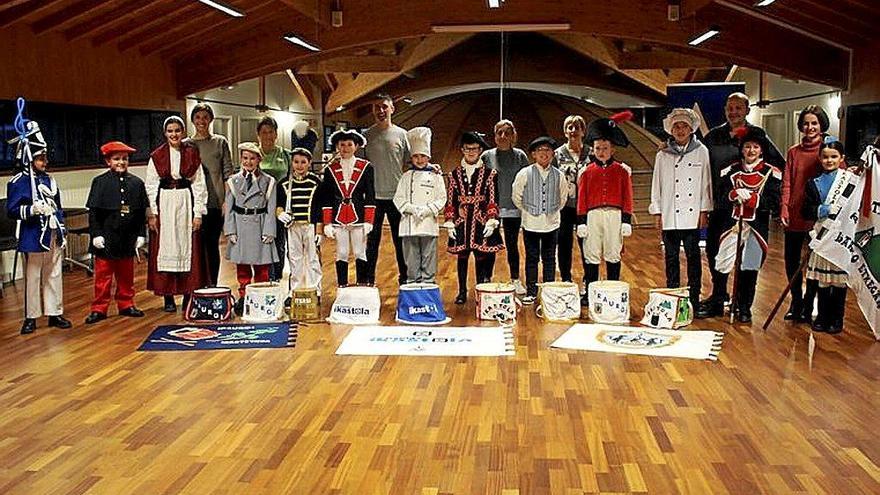 Azpeitia celebrará el domingo su tamborrada infantil más multitudinaria