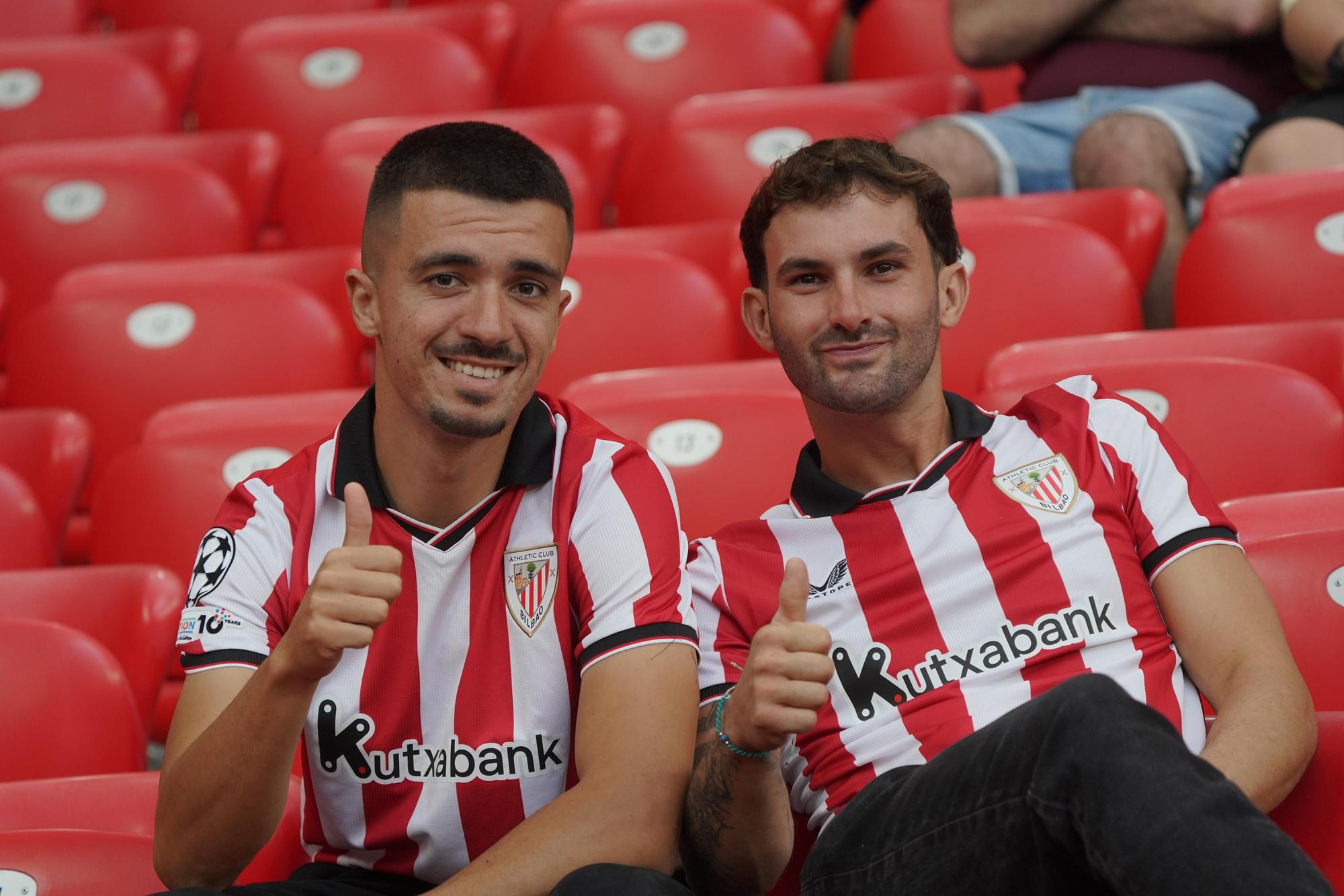 En imágenes: ¿Estás en San Mamés viendo el Athletic - Rayo? Búscate en nuestra galería