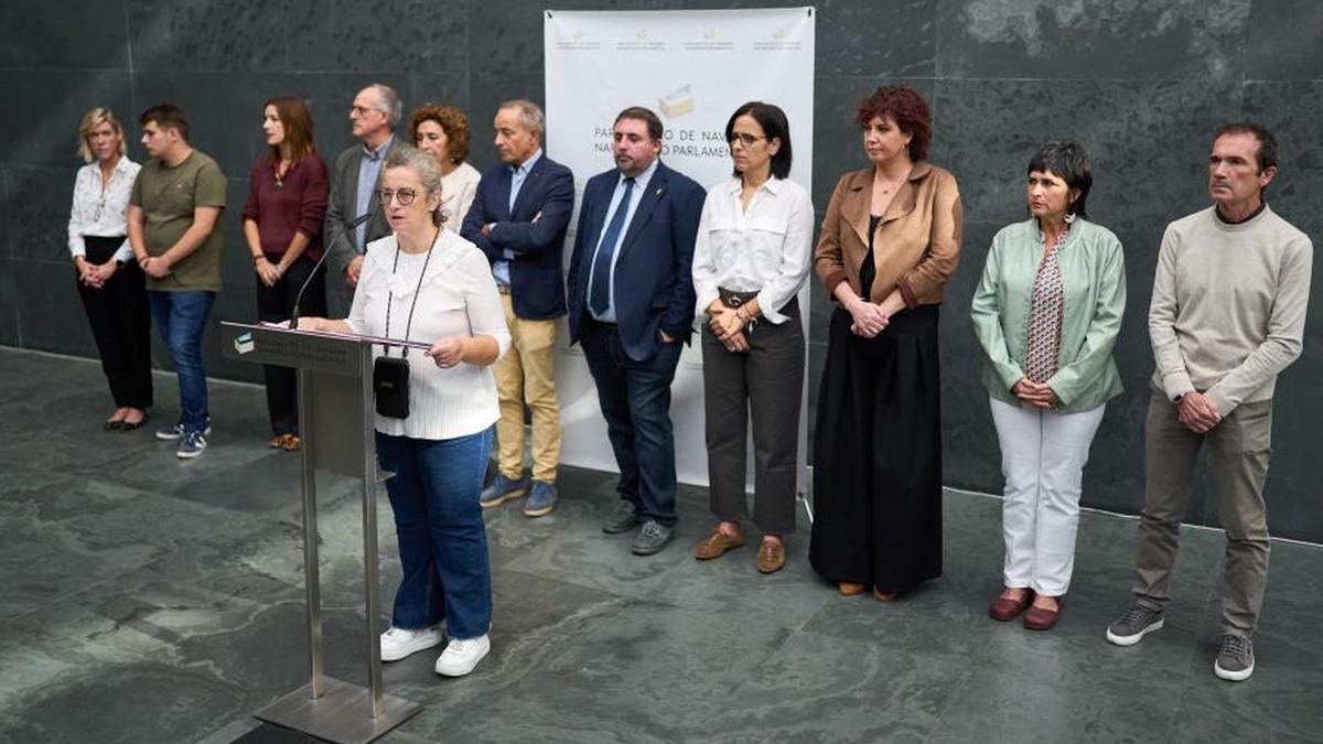 Un momento del acto en el Parlamento.