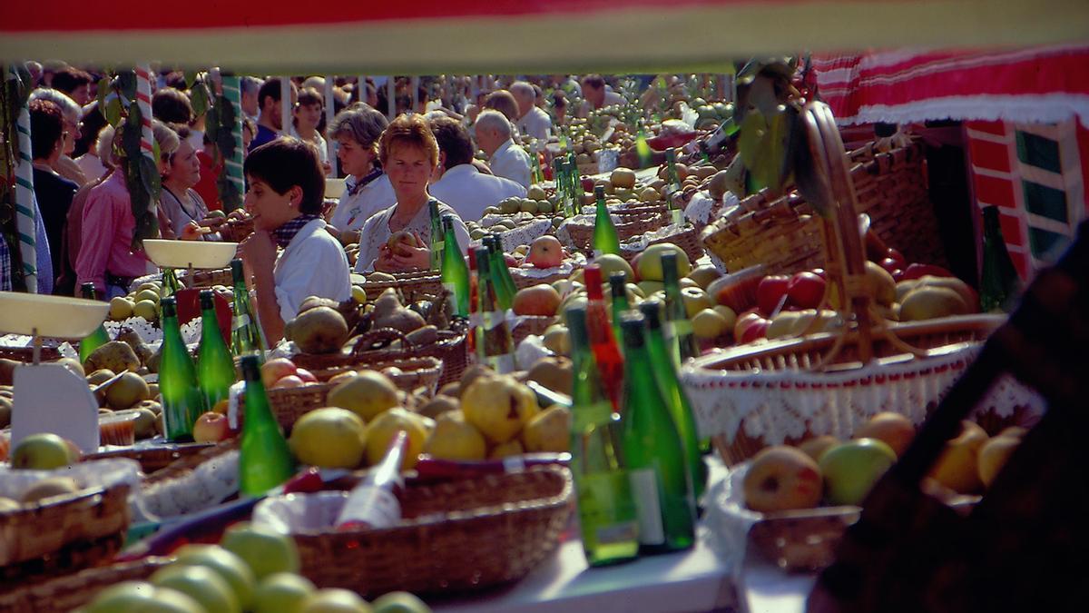 Último lunes de octubre, Gernika, 1996. José Ignacio García Muñoz. Archivo Fotográfico de la Fundación Labayru. 