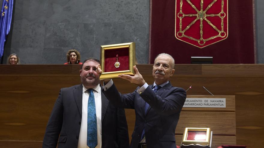 El Parlamento foral muestra con su Medalla la &quot;cercanía&quot; de los navarros con Palestina