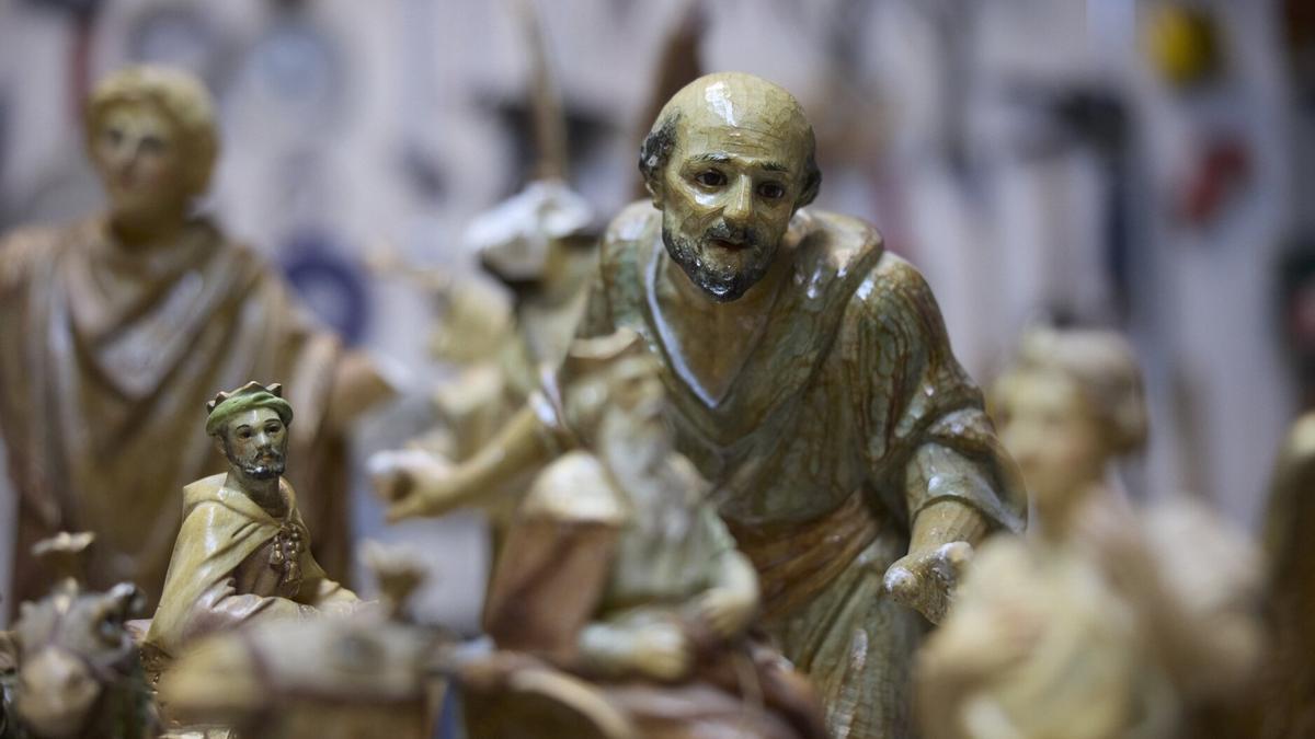 Detalle de las figuras recuperadas por la Asociación de Belenistas de Pamplona.