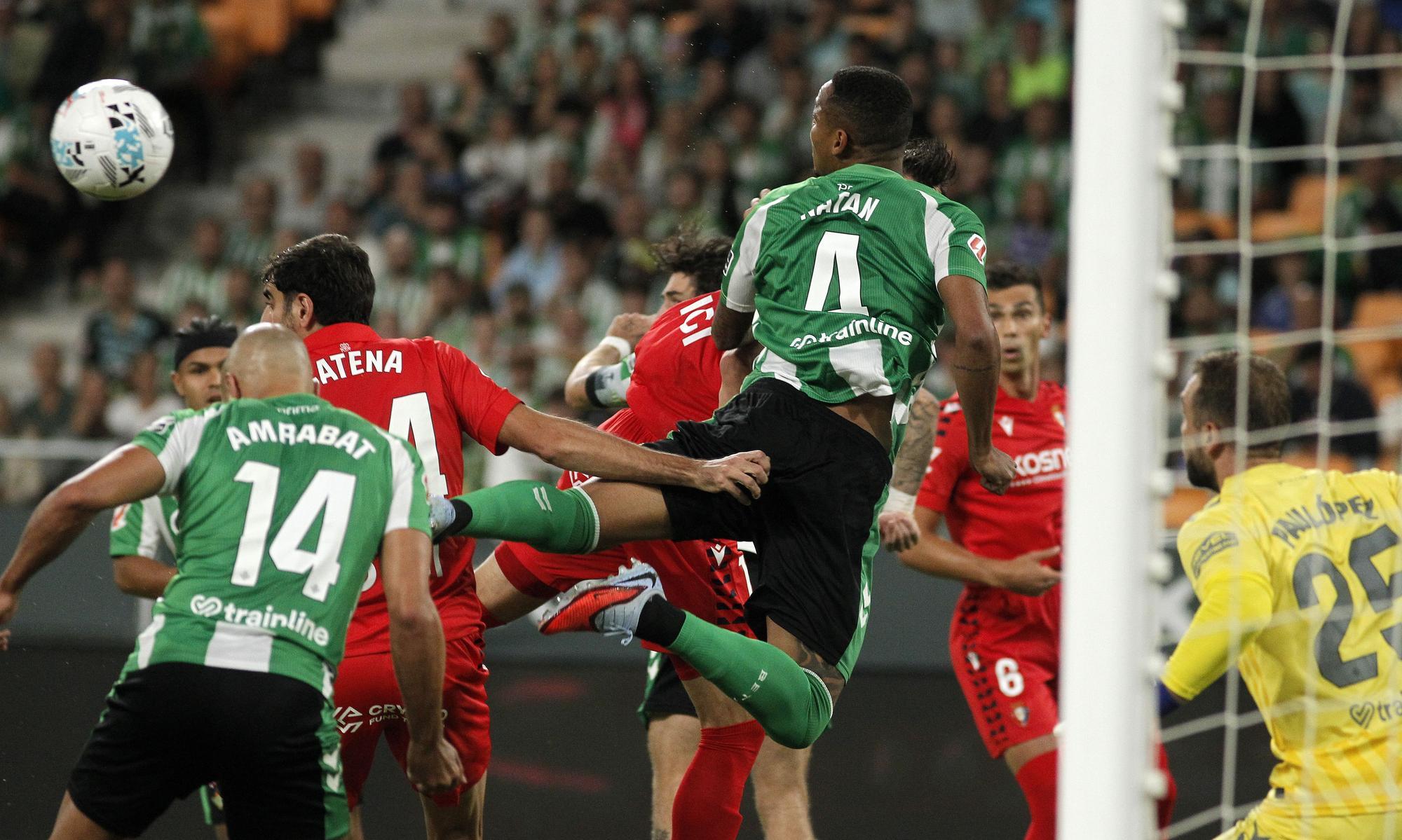 Fotos del partido entre Betis y Osasuna