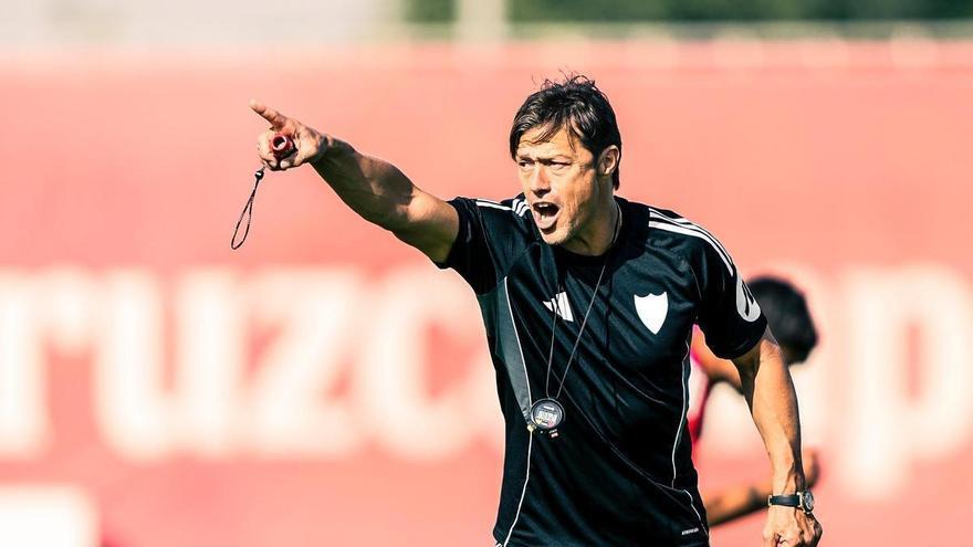 Almeyda, a revertir su pasado en Sevilla
