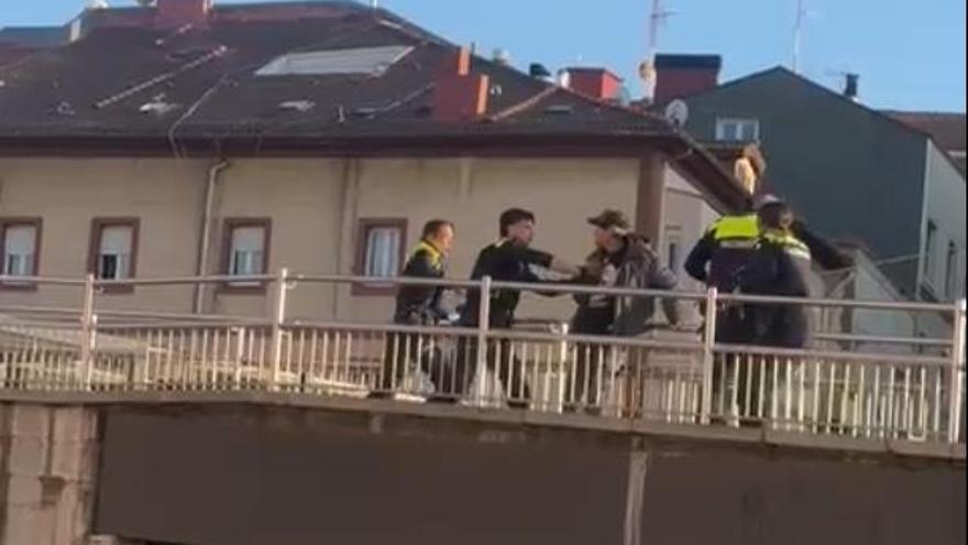 En libertad el detenido en Barakaldo que recibió un disparo de un policía municipal