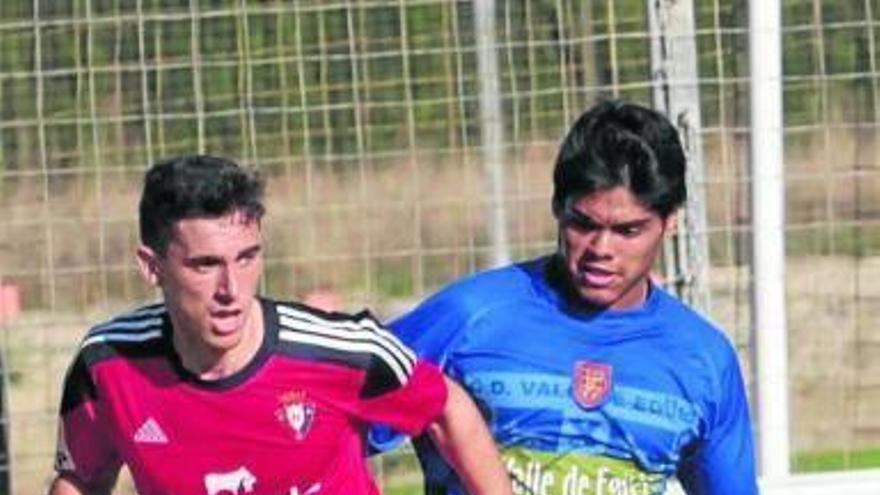 “Estar en el primer equipo me ayuda a entender mejor el juego”