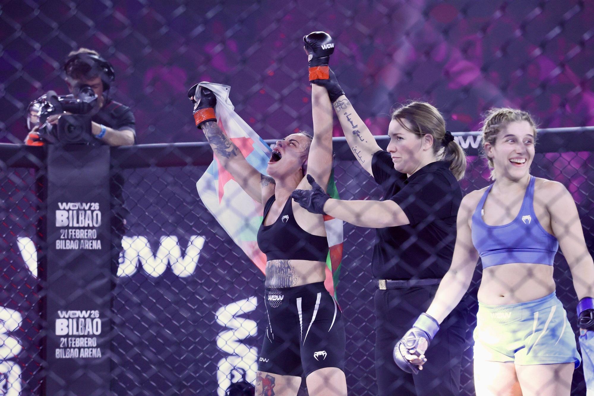 En imágenes: El Buesa se rinde al MMA con Topuria como estrella