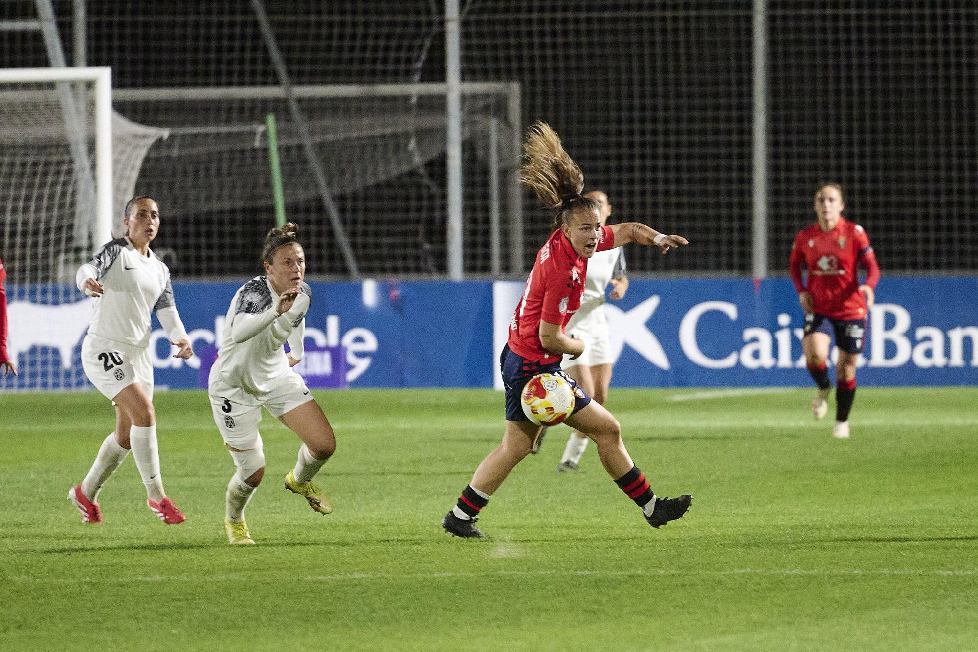 Fotos del Osasuna Femenino-Badalona de Copa de la Reina
