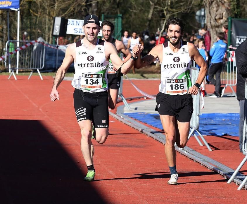 Atletas durante el 36 Campeonato Navarro de Cross Largo.