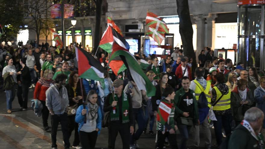 Cientos de personas marchan en Bilbao en apoyo a Palestina