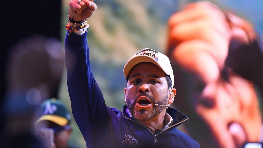 El ultraderechista Abelardo de la Espriella gana las elecciones en Colombia por un estrecho margen