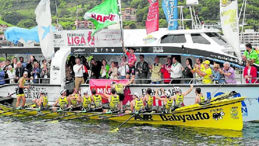 Domingo amarillo en Hondarribia