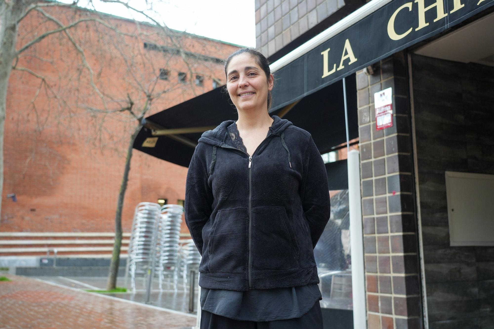 En imágenes: Vecinos y comerciantes de Judimendi opinan sobre el cierre temporal del centro cívico