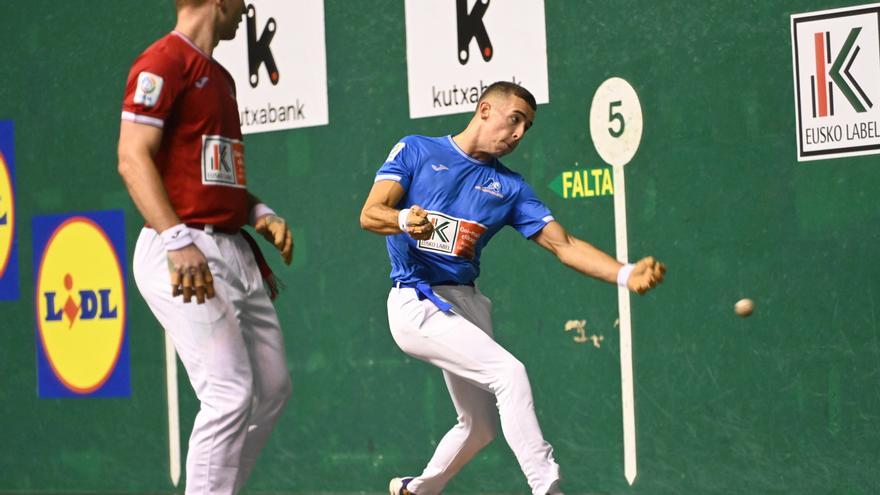 Xabier Rekalde debuta como profesional con triunfo en el Cuatro y Medio Serie B