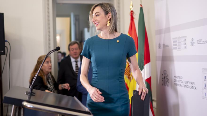 Euskadi anuncia un preacuerdo de gestión aeroportuaria pero el Estado lo minimiza