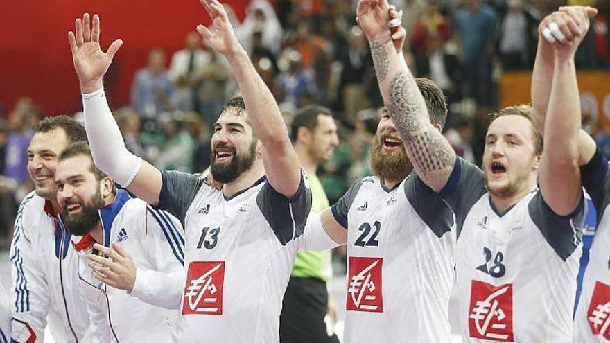 Francia agiganta su leyenda