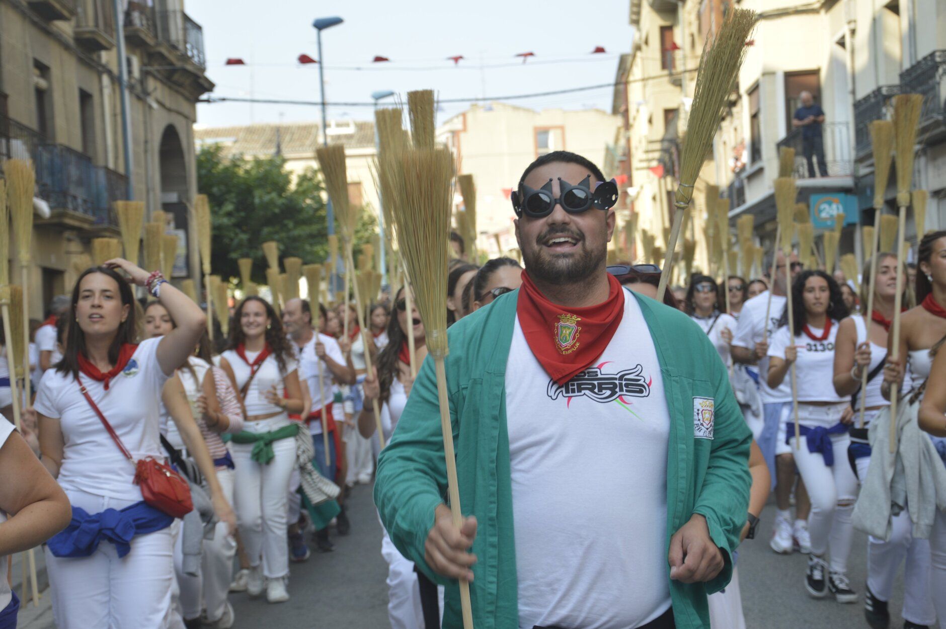 Escobas Tafalla 2025 (1).JPG