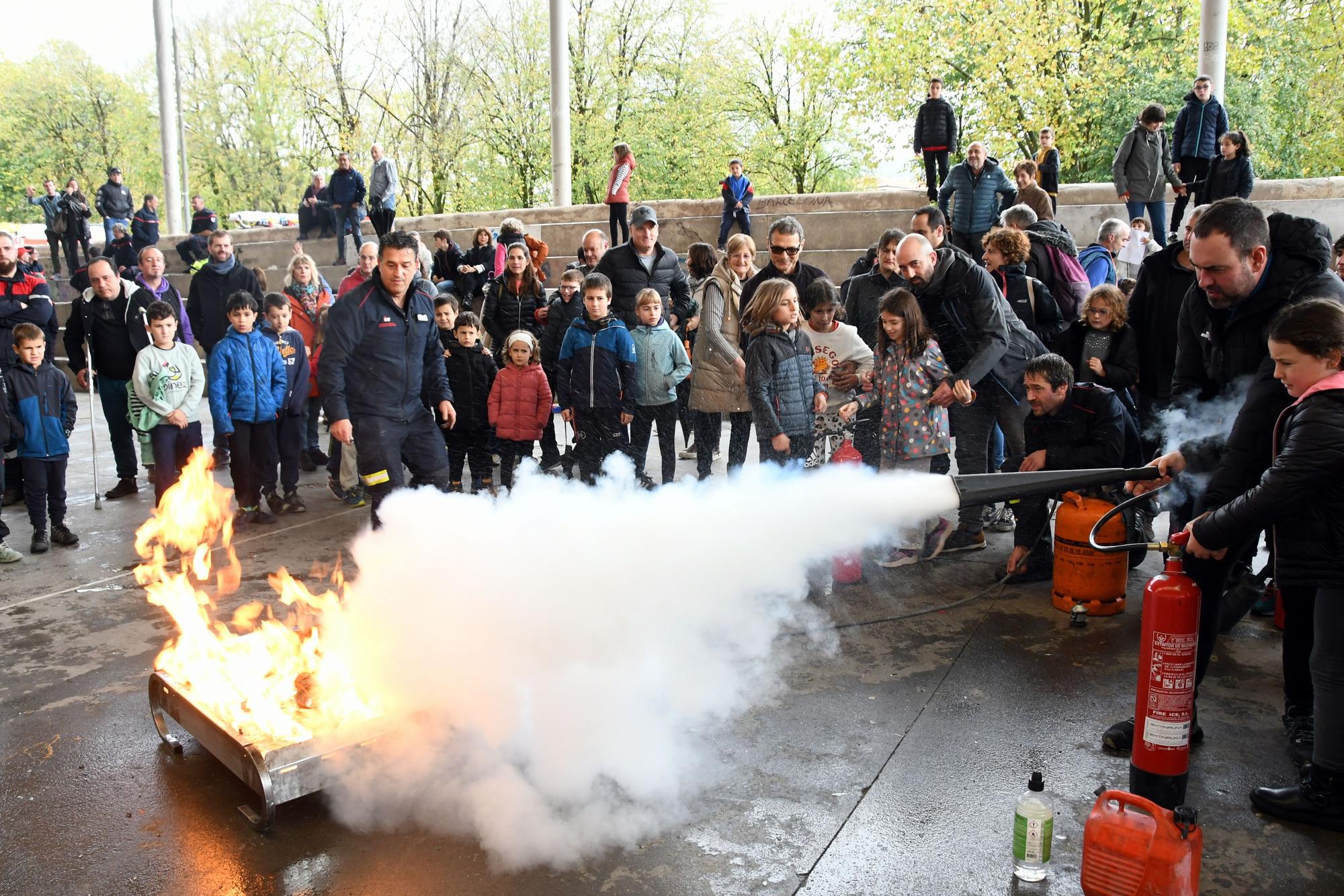 Las sirenas rompen el silencio de Elizondo