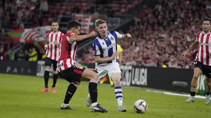 Gero arte Anoeta: la racha de la Real sale de excursión