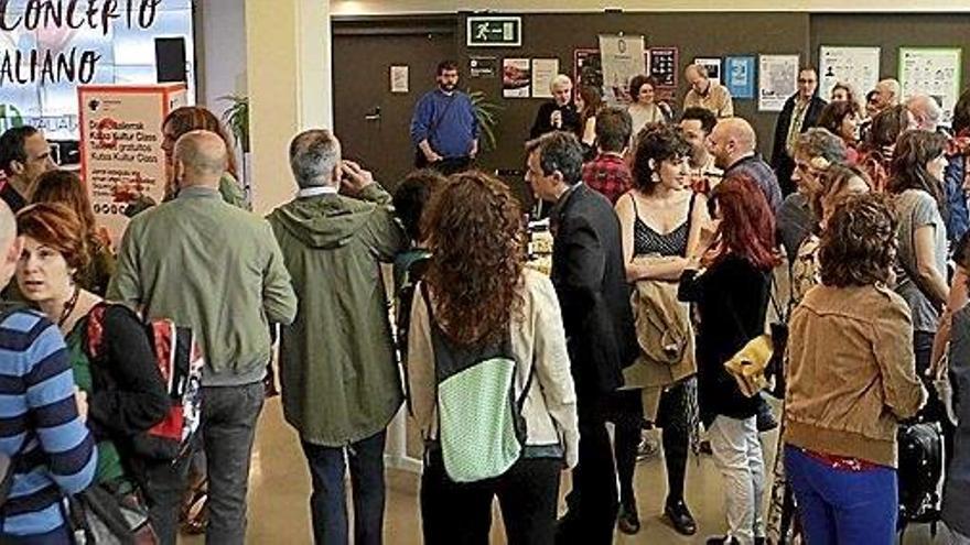 Los italianos de Gipuzkoa se unen para divulgar su cultura