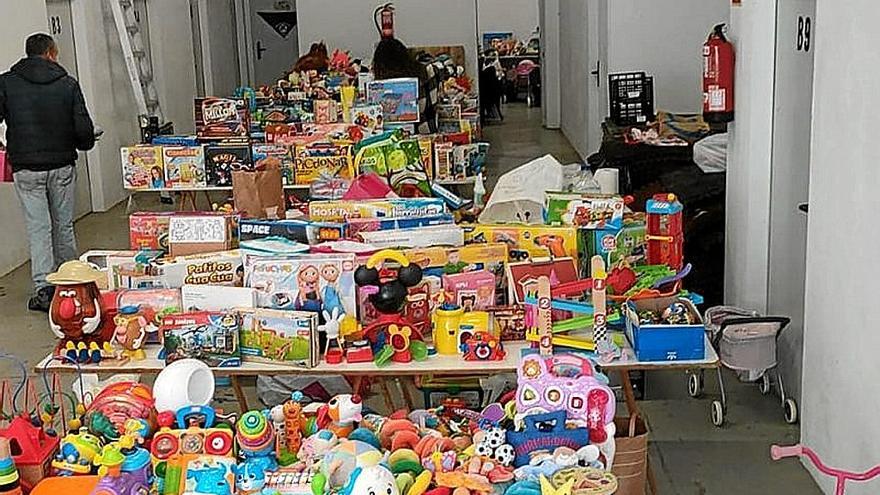 Derio reparte juguetes entre las familias más necesitadas