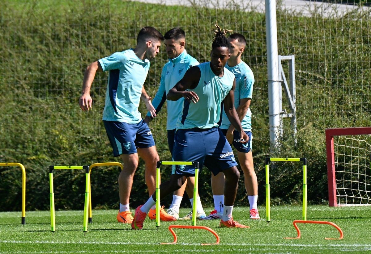 Entrenamiento del Athletic tras el partido ante el Borussia