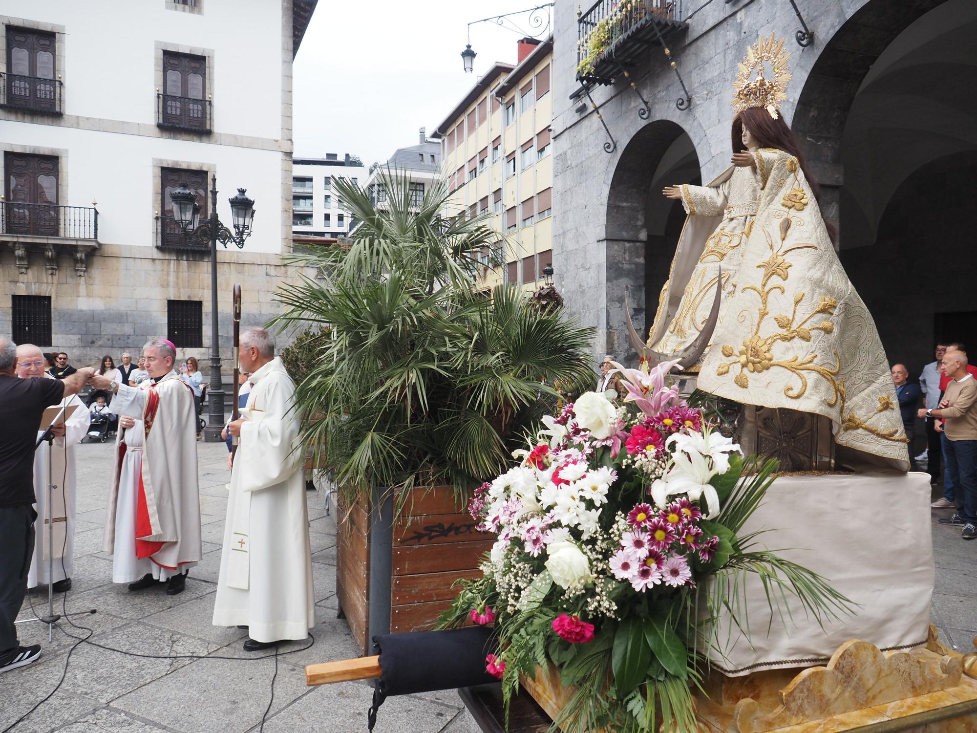 Azkoitia-Virgen-Urrategi-75-Aniversario6.JPG