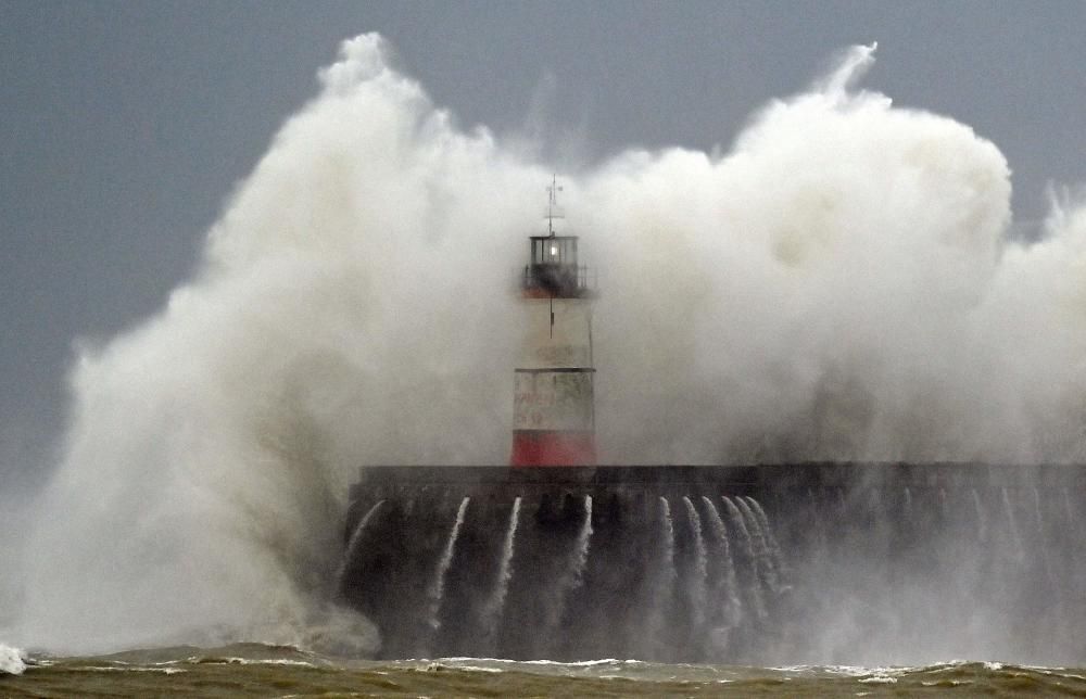 Los efectos de la tormenta 'Eunice' en Reino Unido