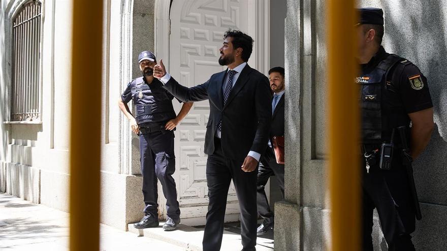 El Supremo rechaza investigar a Alvise por difundir fotos de detenidos en la Aste Nagusia de Bilbao de 2023
