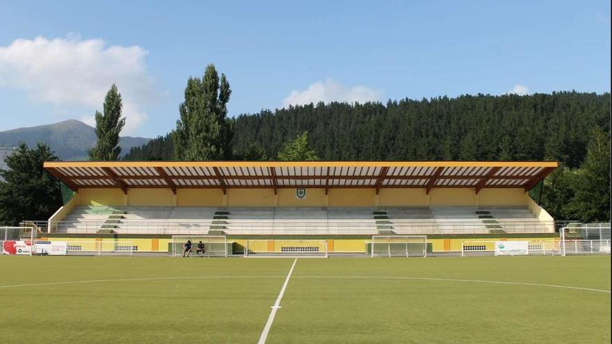 Orozko construirá 6 vestuarios bajo el graderío del campo de fútbol